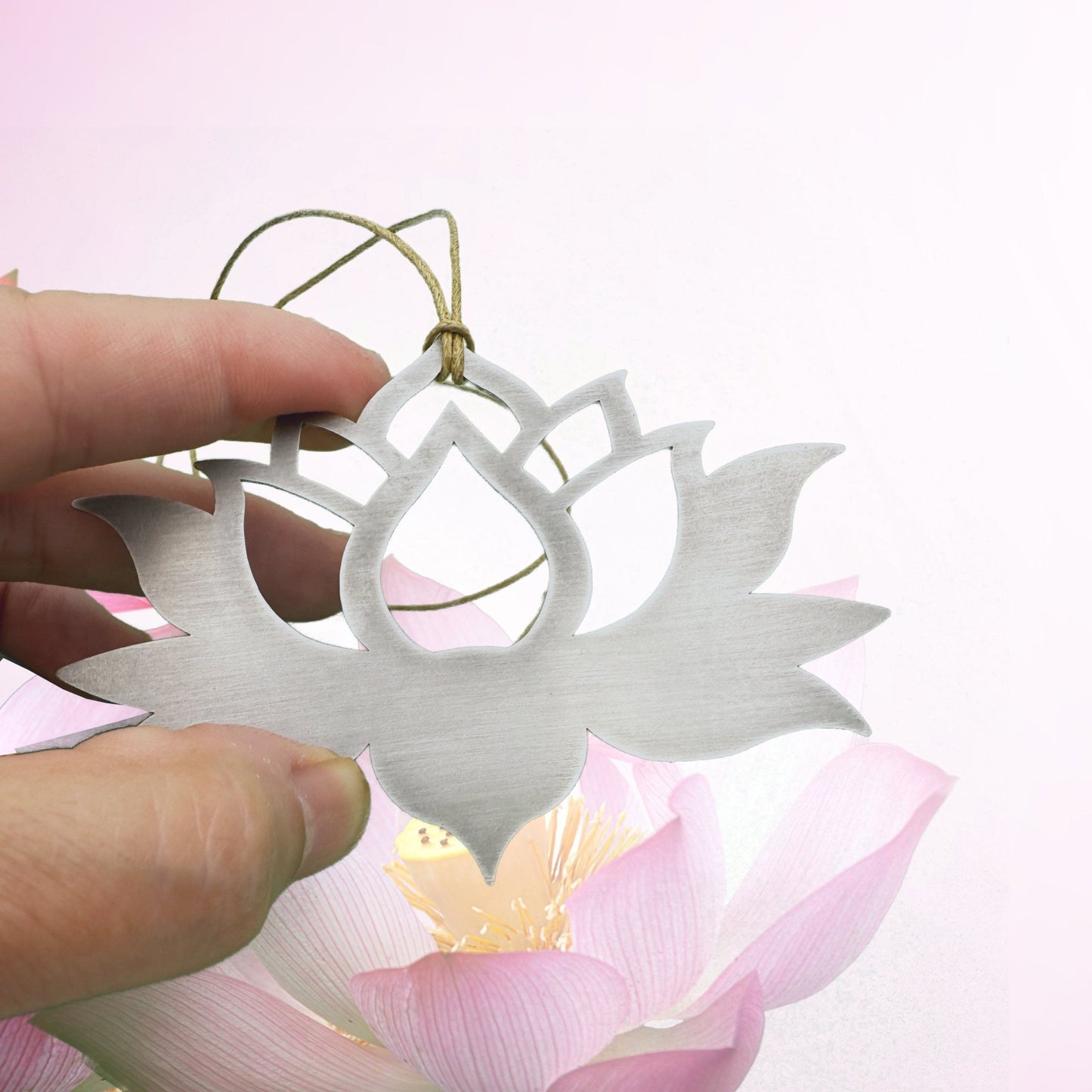 Lotus ornament - Authenticaa
